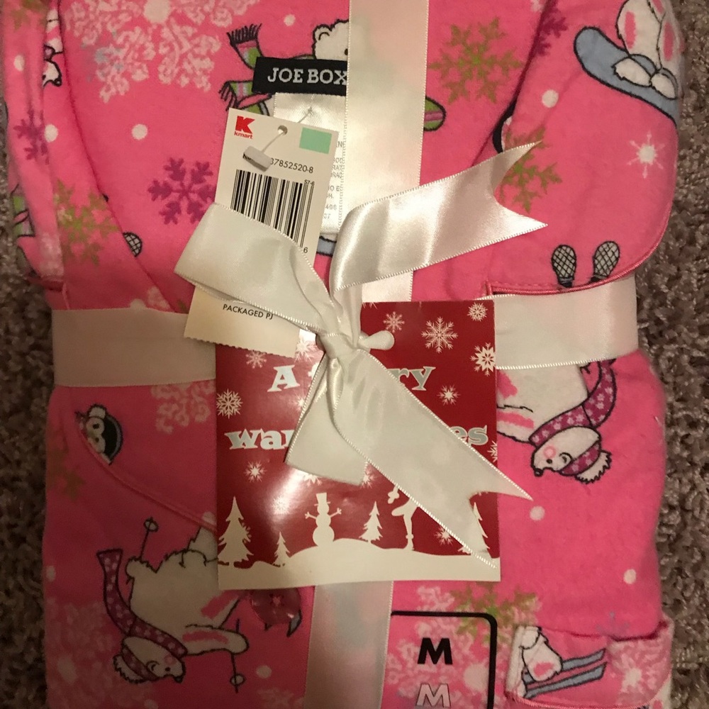 Women’s pink medium pj